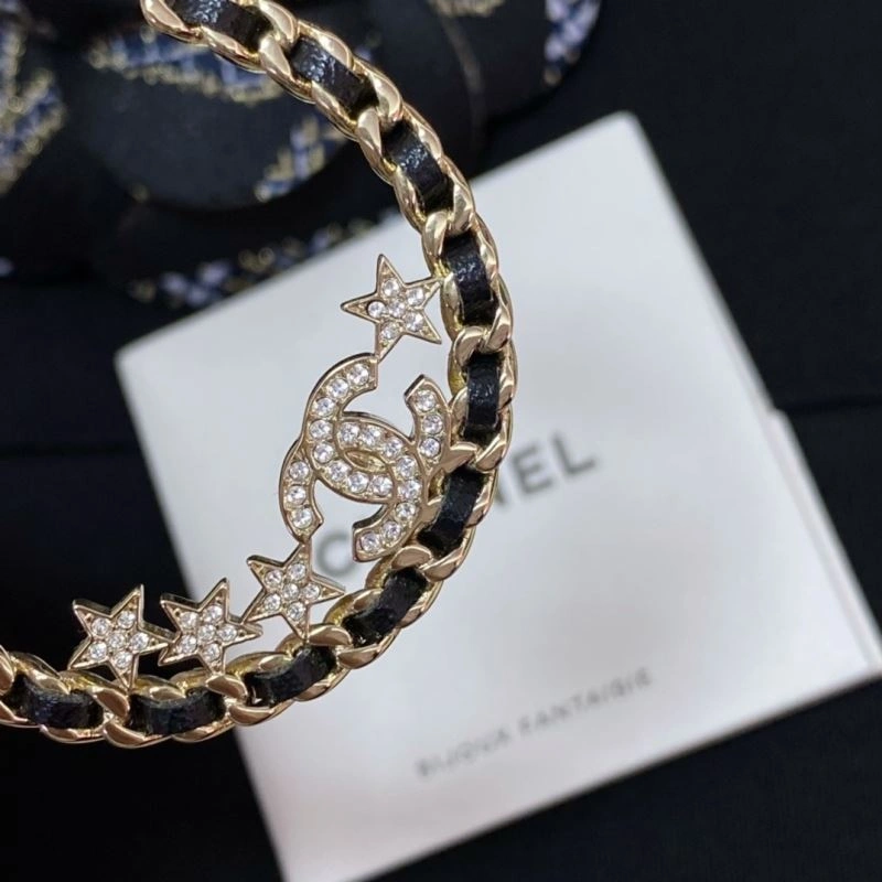 Fashionable Chxnxl Earrings 291003