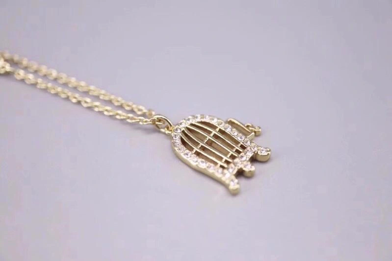 Reliable Swxrxvski Necklaces 315148
