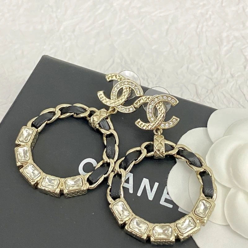 Compact Chxnxl Earrings 291001