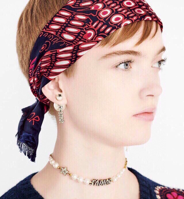 Christian Dxxr Earrings Fashionable 295231