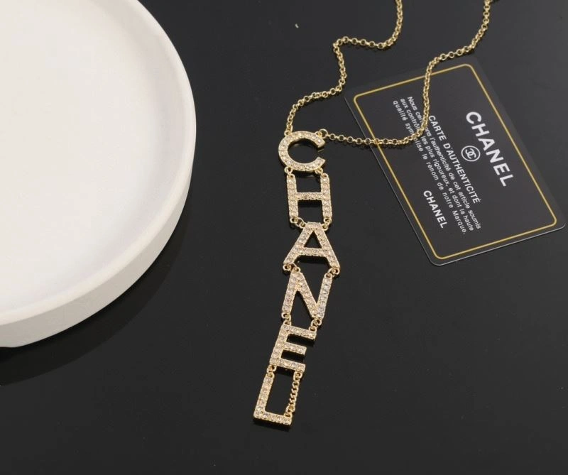 Refined Chxnxl Brooches 292300