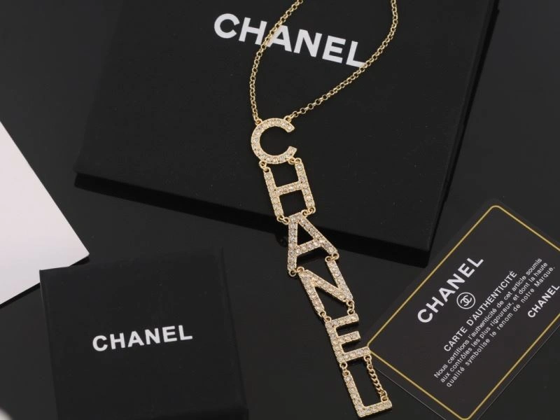 Refined Chxnxl Brooches 292300