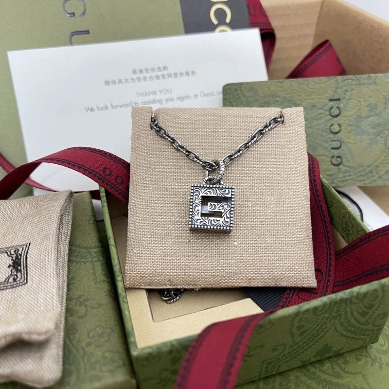 Fashionable Gxccx Necklaces 306112