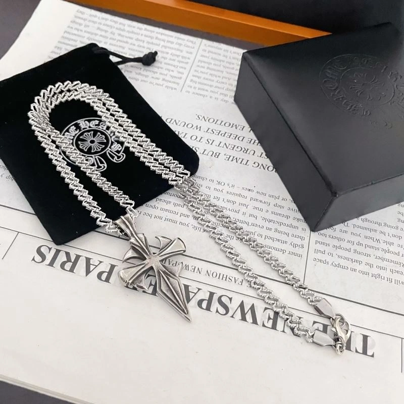 Affordable Chrxmx Hxxrts Necklaces 300497