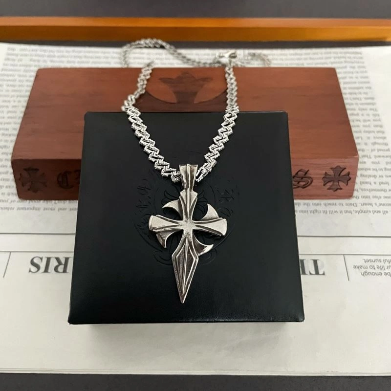 Affordable Chrxmx Hxxrts Necklaces 300497