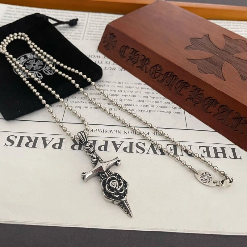 Chrxmx Hxxrts Necklaces WellDesigned 300524