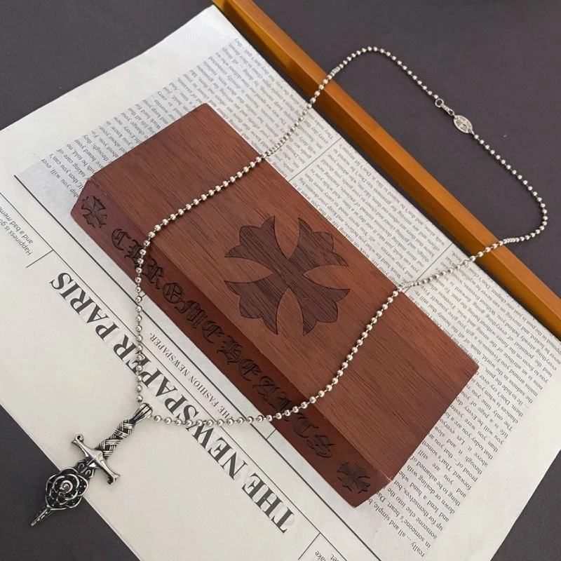Chrxmx Hxxrts Necklaces WellDesigned 300524