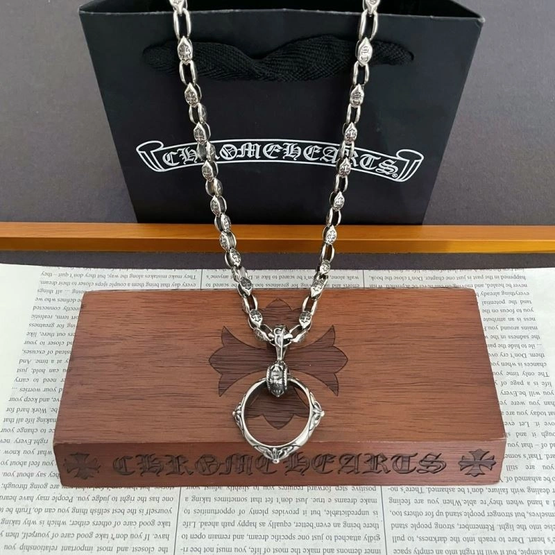 Classic Chrxmx Hxxrts Necklaces 300500