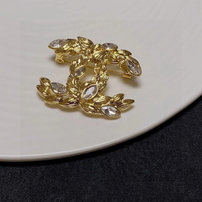 Bright Chxnxl Brooches 292298