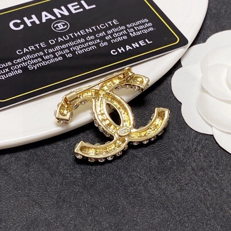Chxnxl Brooches Practical 292287