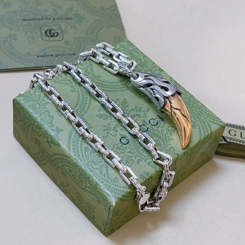 Resilient Gxccx Necklaces 306120