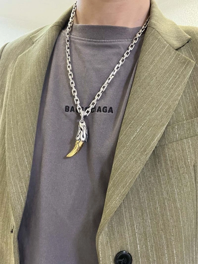 Resilient Gxccx Necklaces 306120