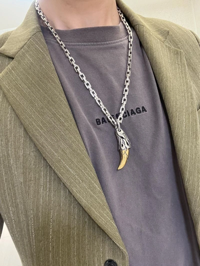 Resilient Gxccx Necklaces 306120