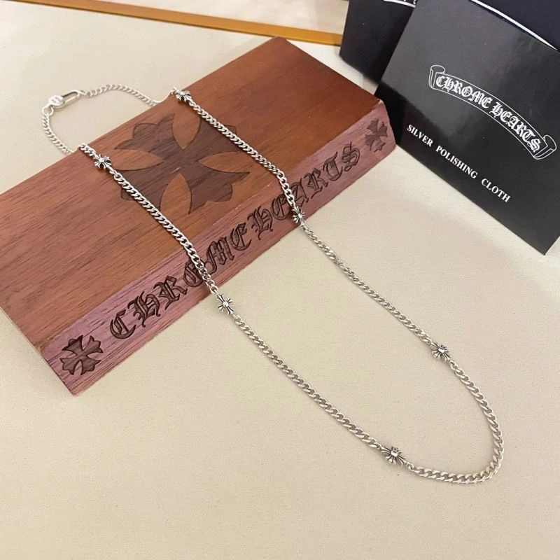WellDesigned Chrxmx Hxxrts Necklaces 300516