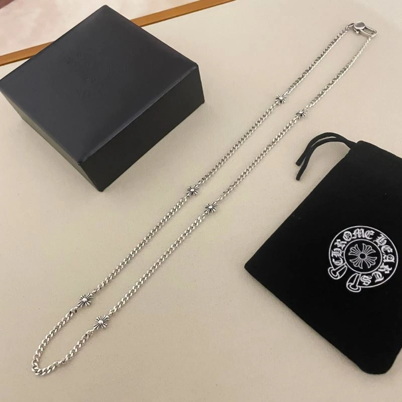 WellDesigned Chrxmx Hxxrts Necklaces 300516
