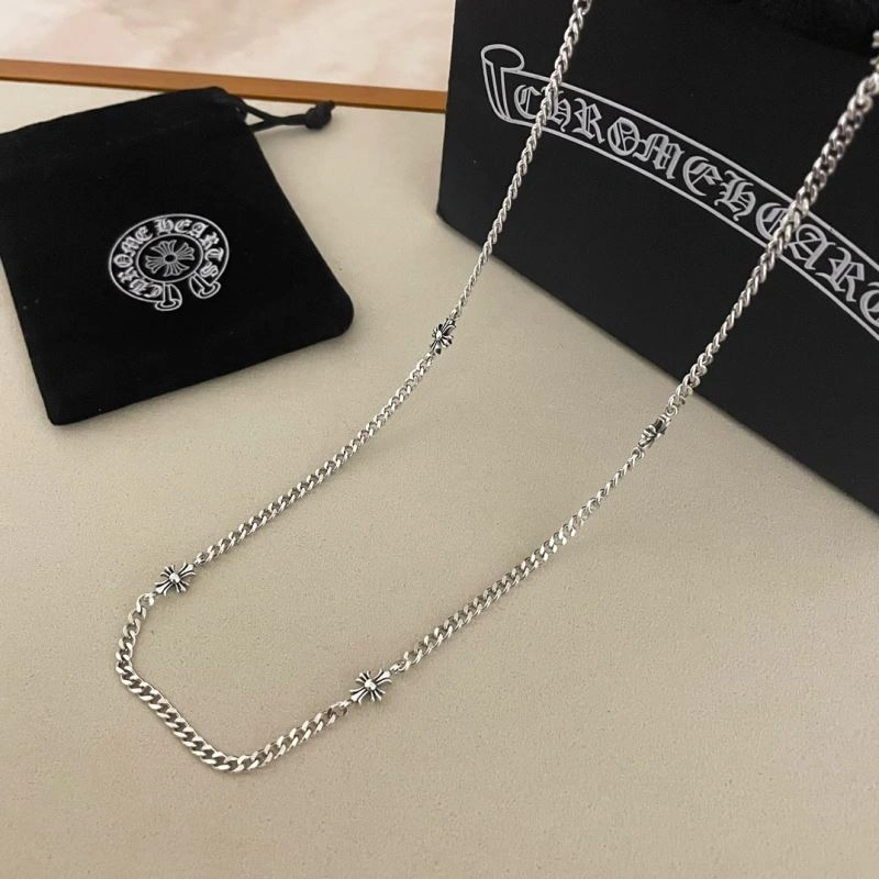 WellDesigned Chrxmx Hxxrts Necklaces 300516
