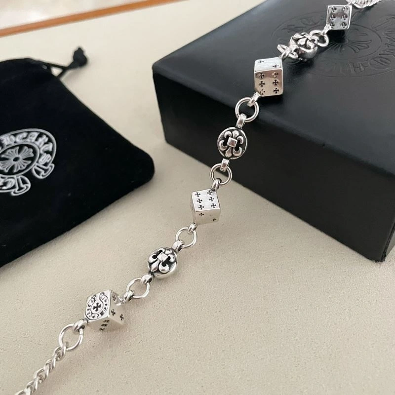 Chrxmx Hxxrts Necklaces Minimalist 300499
