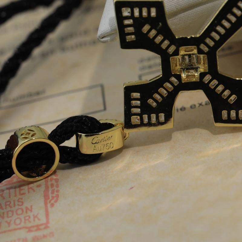Minimalist Cxrtxer Necklaces 283323
