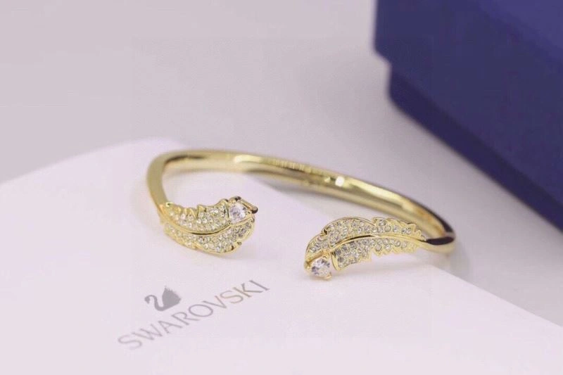 Swxrxvski Bracelets Cozy 315275