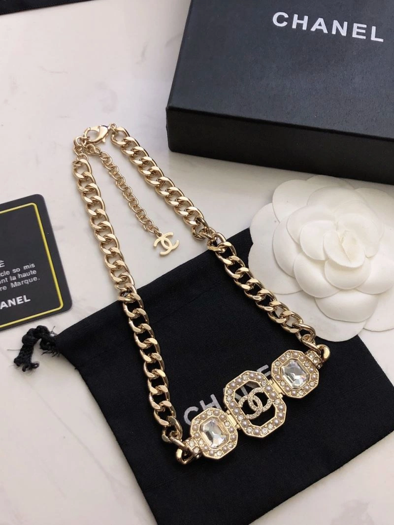 TopPick Chxnxl Brooches 292284