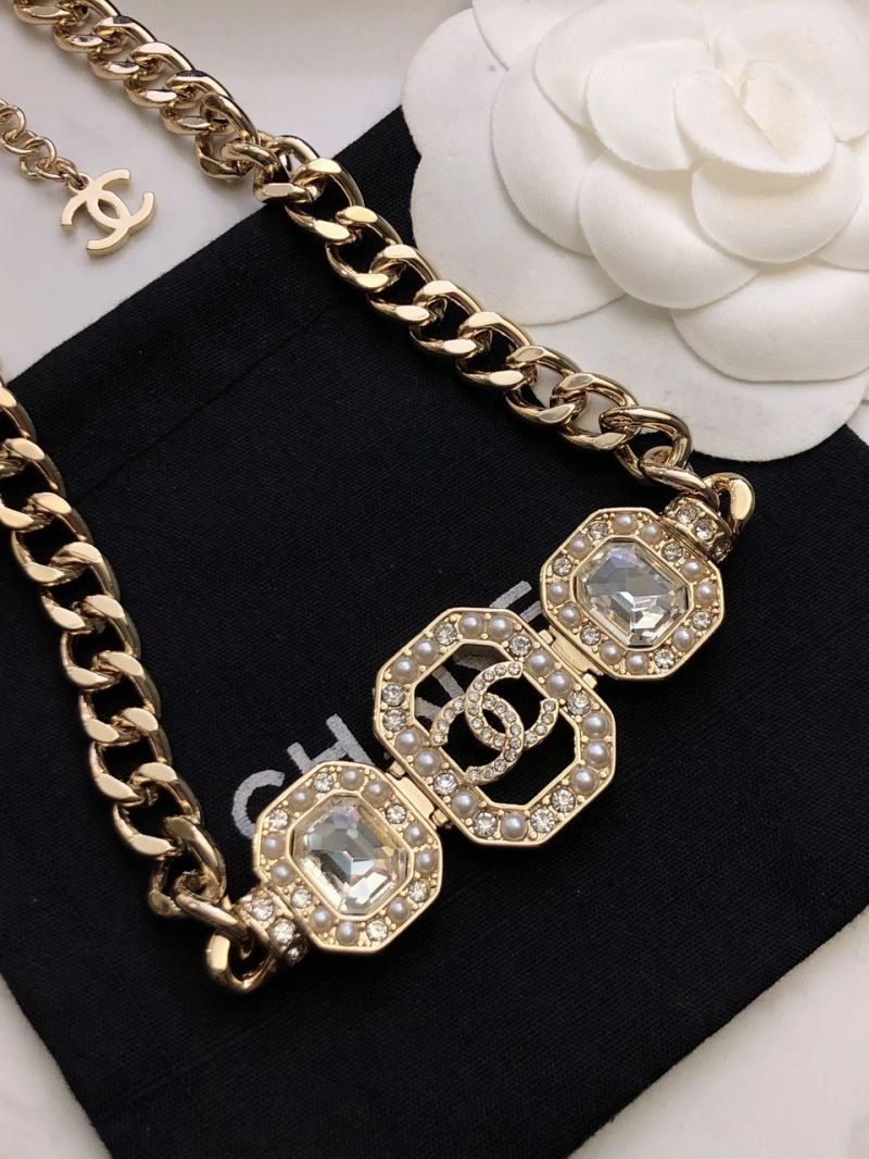 TopPick Chxnxl Brooches 292284