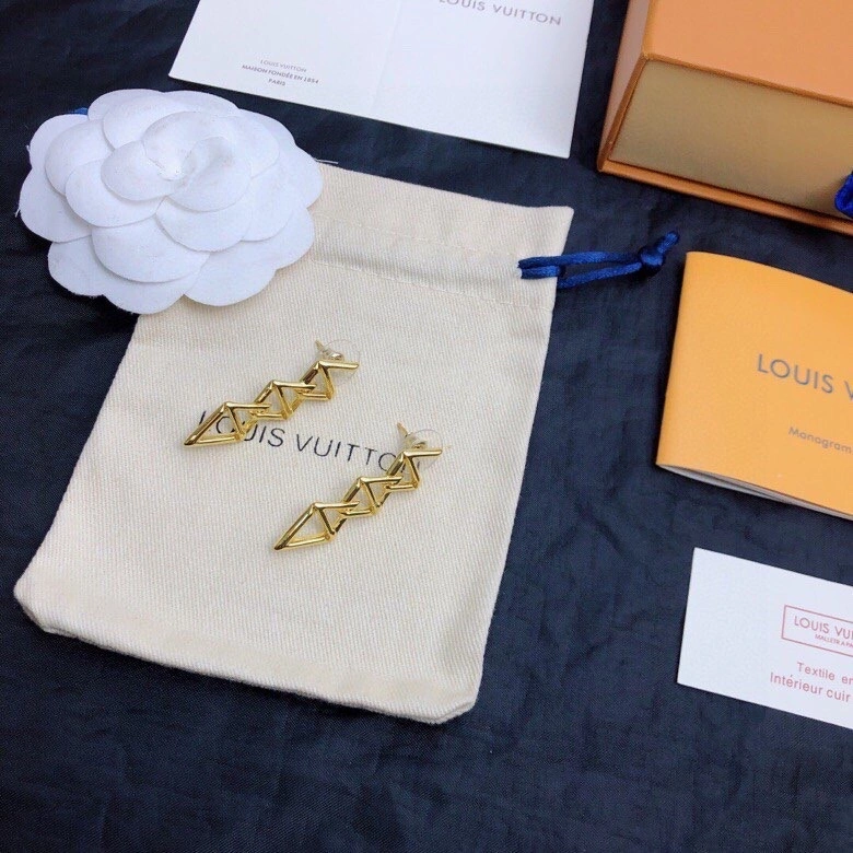 LX Earrings Fashionable 311624