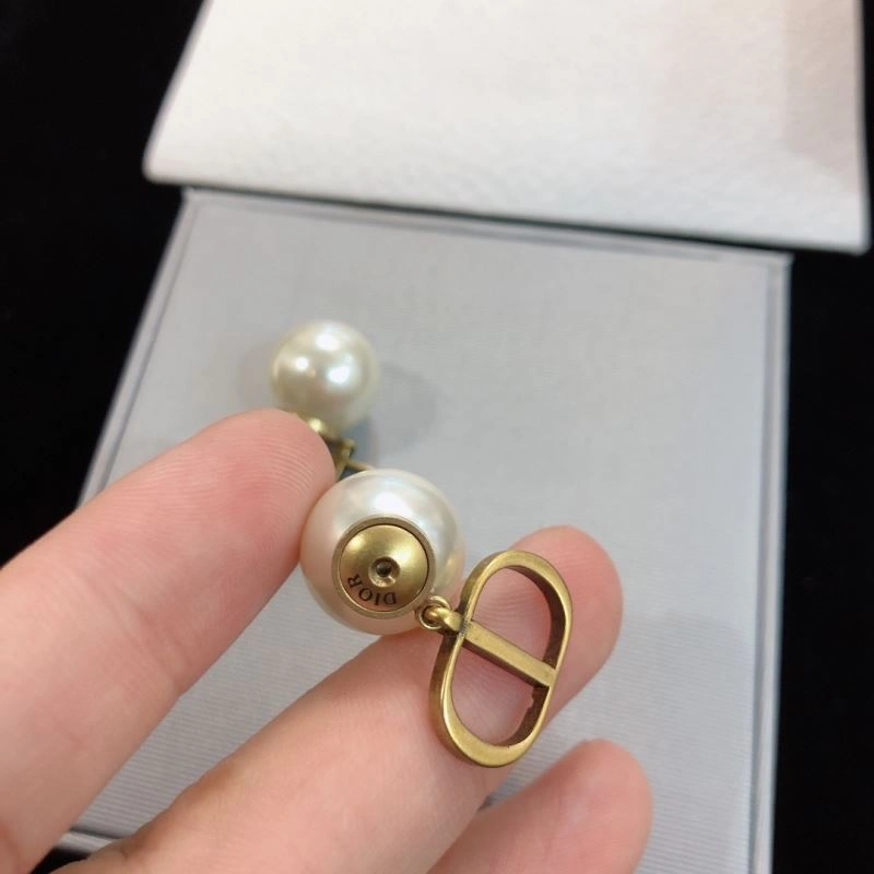 Elegant Christian Dxxr Earrings 295243