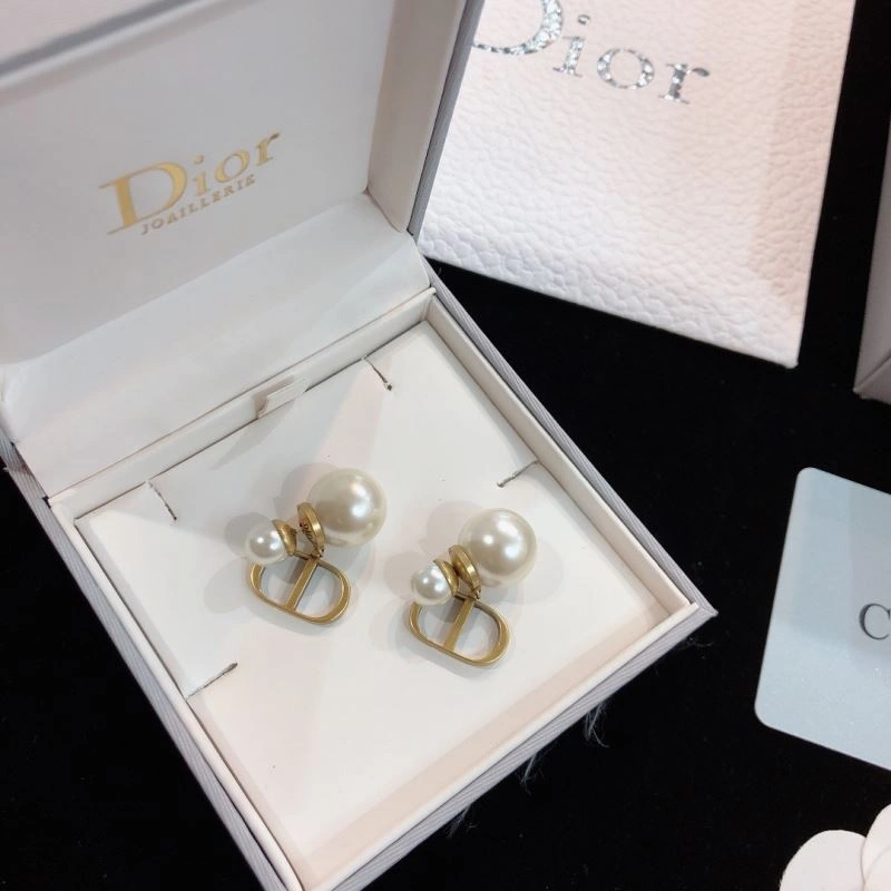 Elegant Christian Dxxr Earrings 295243