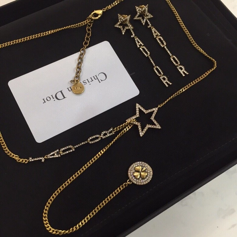 Christian Dxxr Necklaces AllSeason 295074