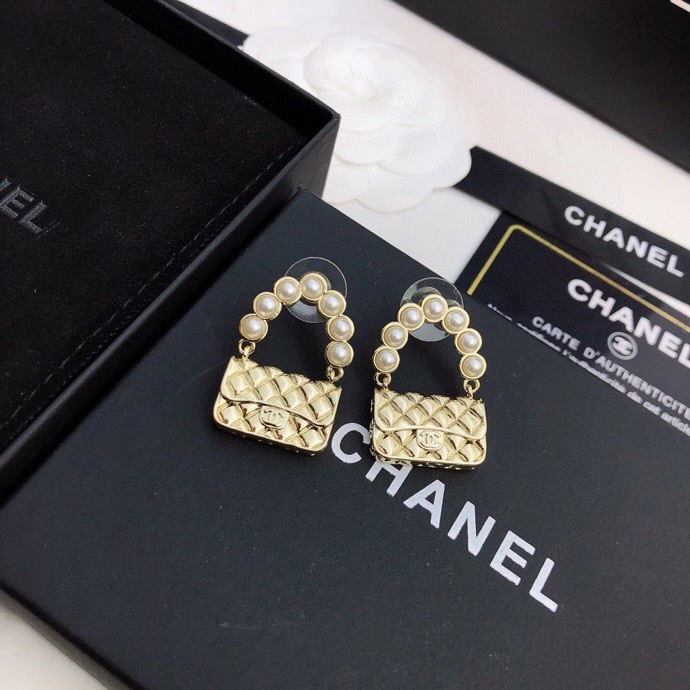EyeCatching Chxnxl Earrings 290953