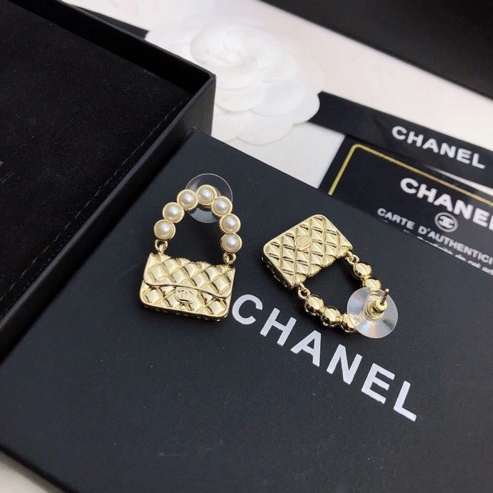 EyeCatching Chxnxl Earrings 290953