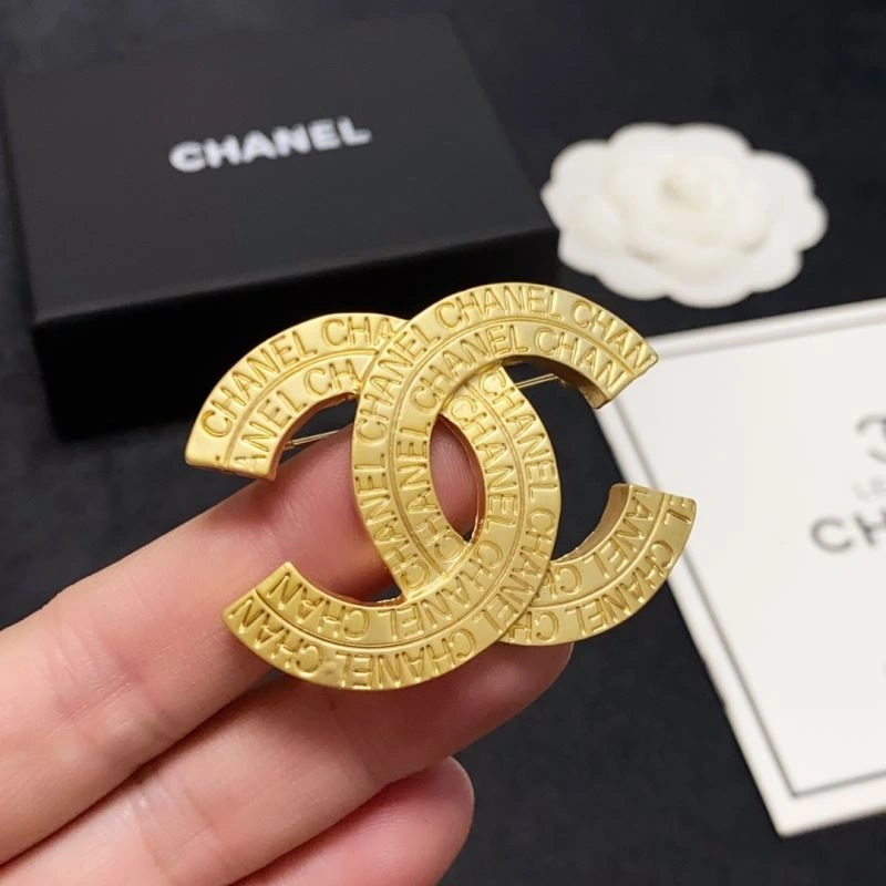 Minimalist Chxnxl Brooches 292289