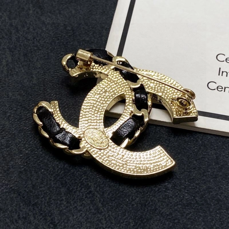 Classic Chxnxl Brooches 292279