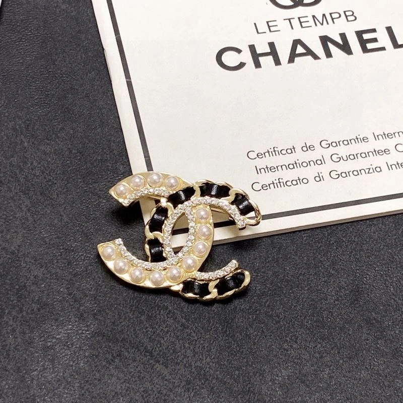 Classic Chxnxl Brooches 292279