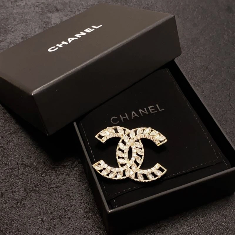 Modern Chxnxl Brooches 292278