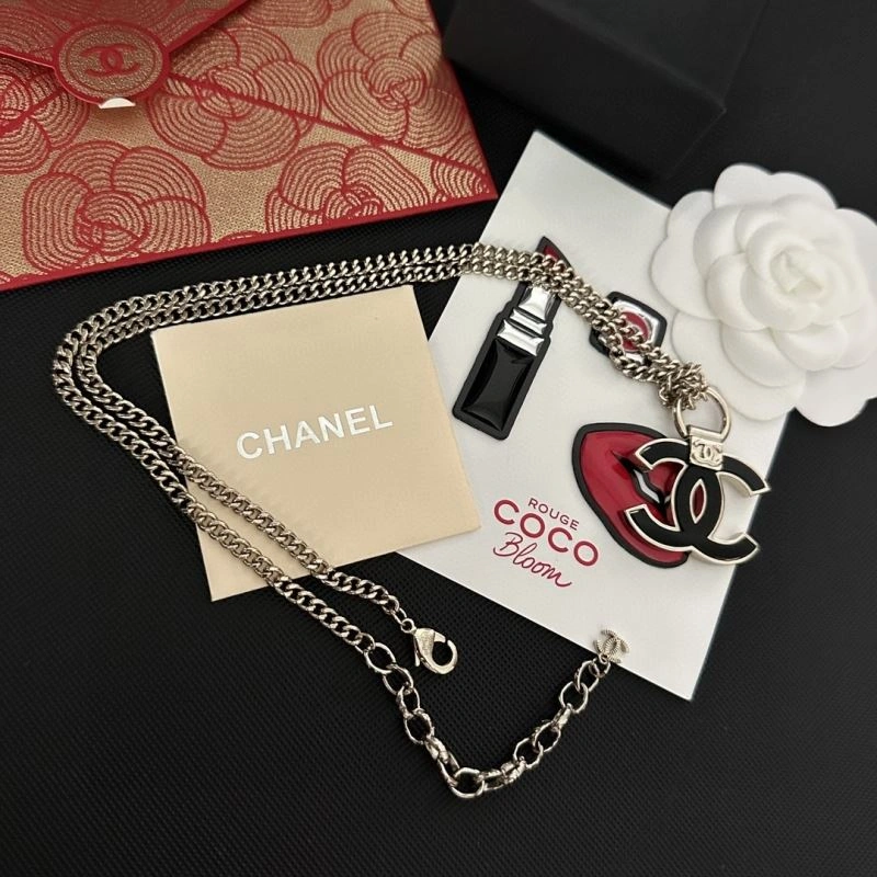 Stylish Chxnxl Brooches 292276