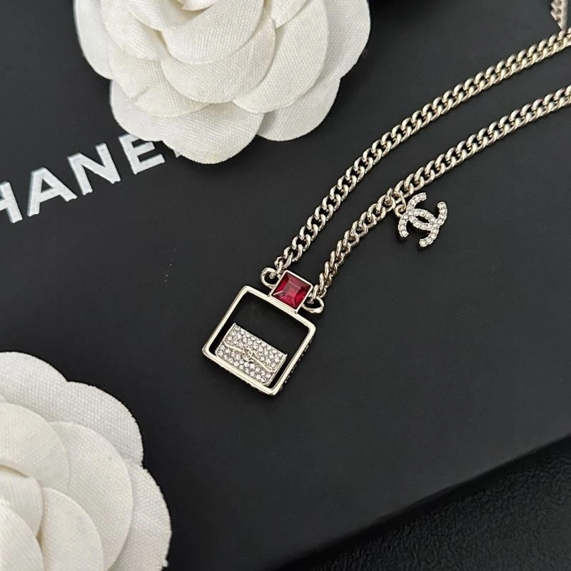 Chxnxl Brooches Practical 292275