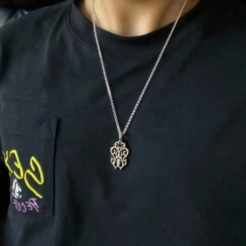 Trendy Chrxmx Hxxrts Necklaces 300493
