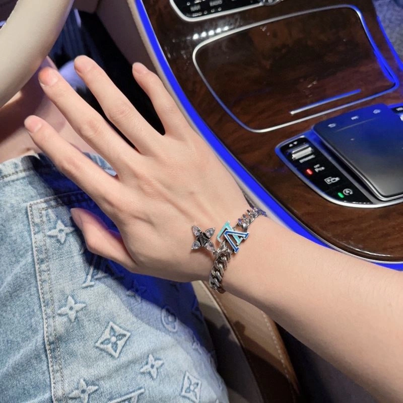 Versatile LX Bracelets 311778