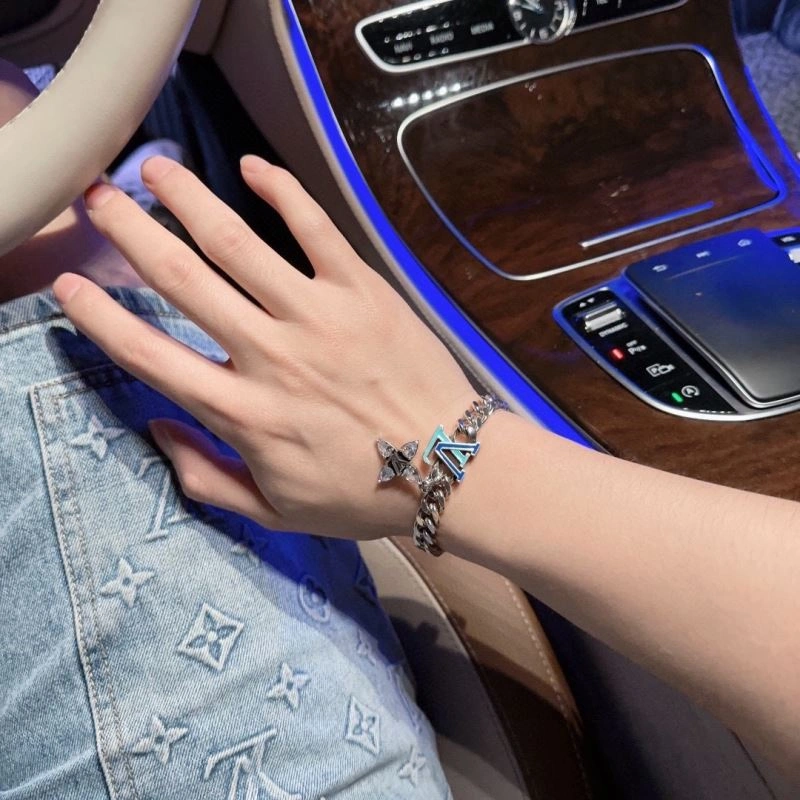 Versatile LX Bracelets 311778