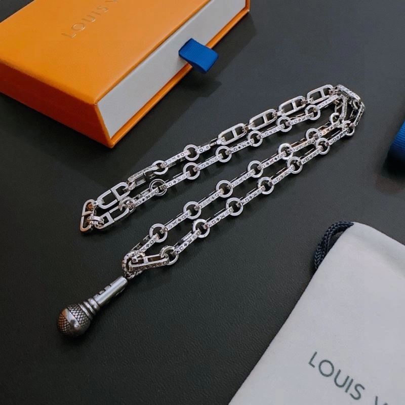 Refined LX Necklaces 311345