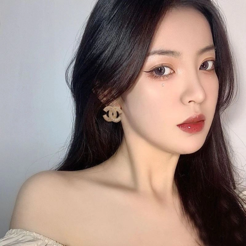 HighQuality Chxnxl Earrings 290943
