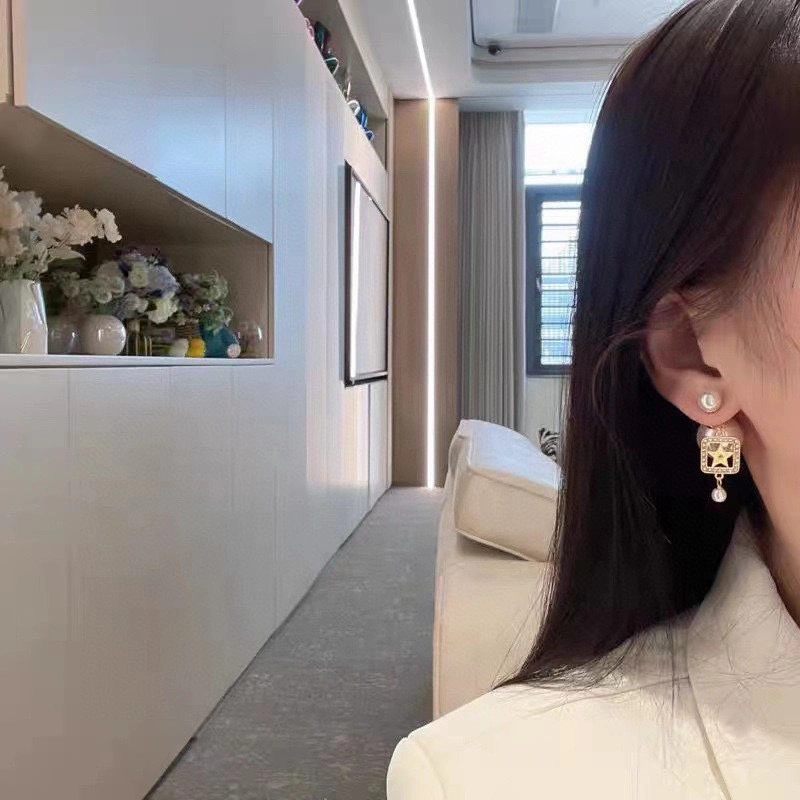 Christian Dxxr Earrings Bright 295218