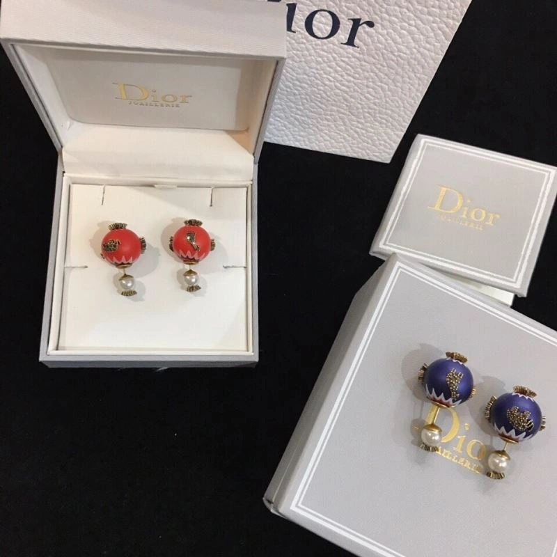 Refined Christian Dxxr Earrings 295213