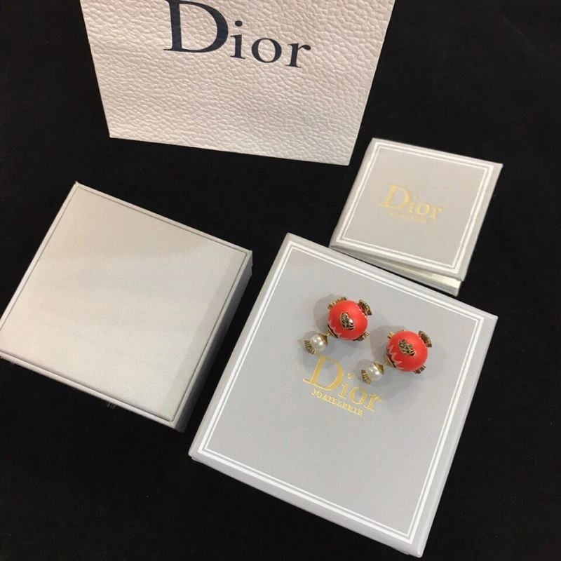Refined Christian Dxxr Earrings 295213