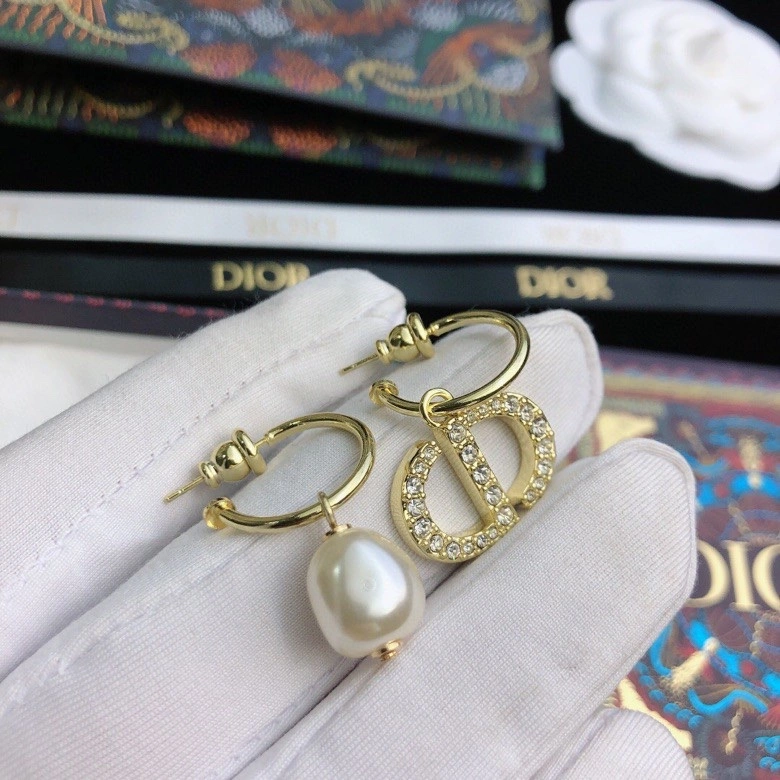 Christian Dxxr Earrings Flexible 295208