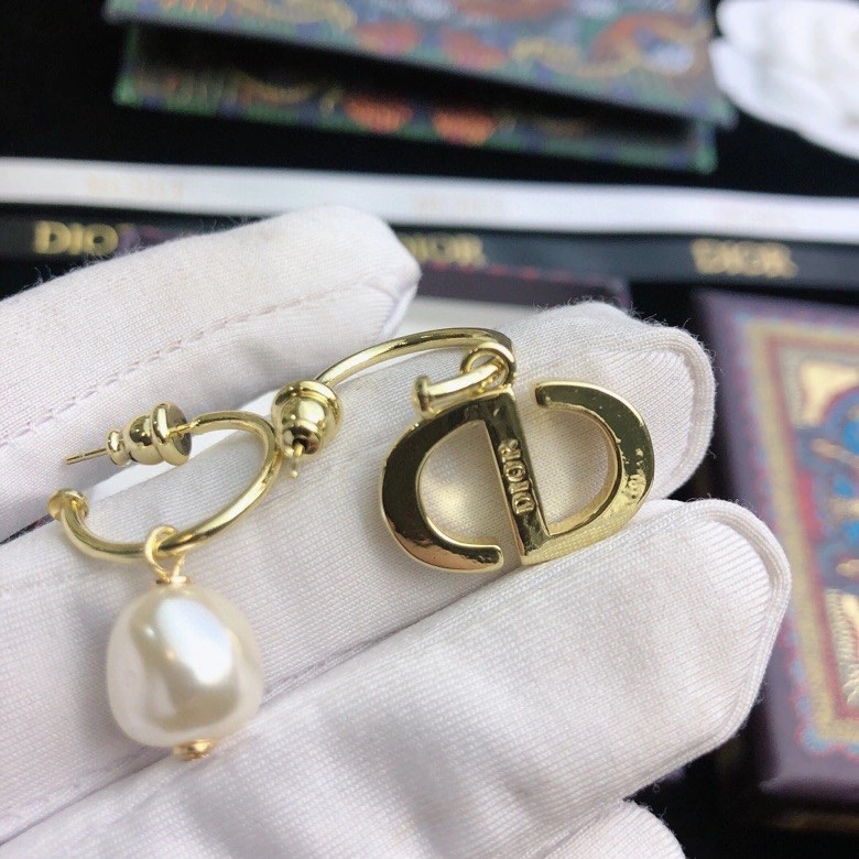 Christian Dxxr Earrings Flexible 295208