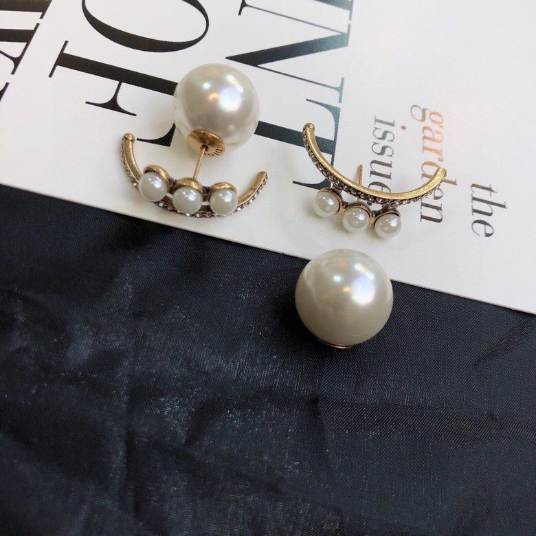 Bold Christian Dxxr Earrings 295204