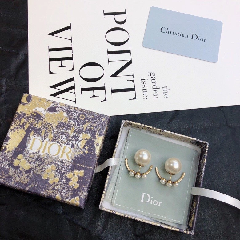 Bold Christian Dxxr Earrings 295204