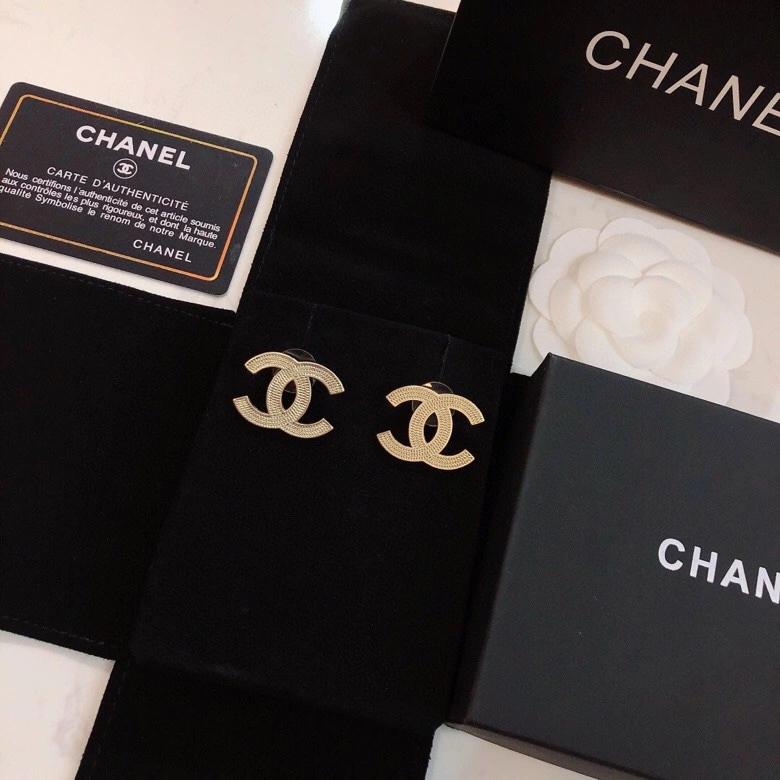 Bold Chxnxl Earrings 290938